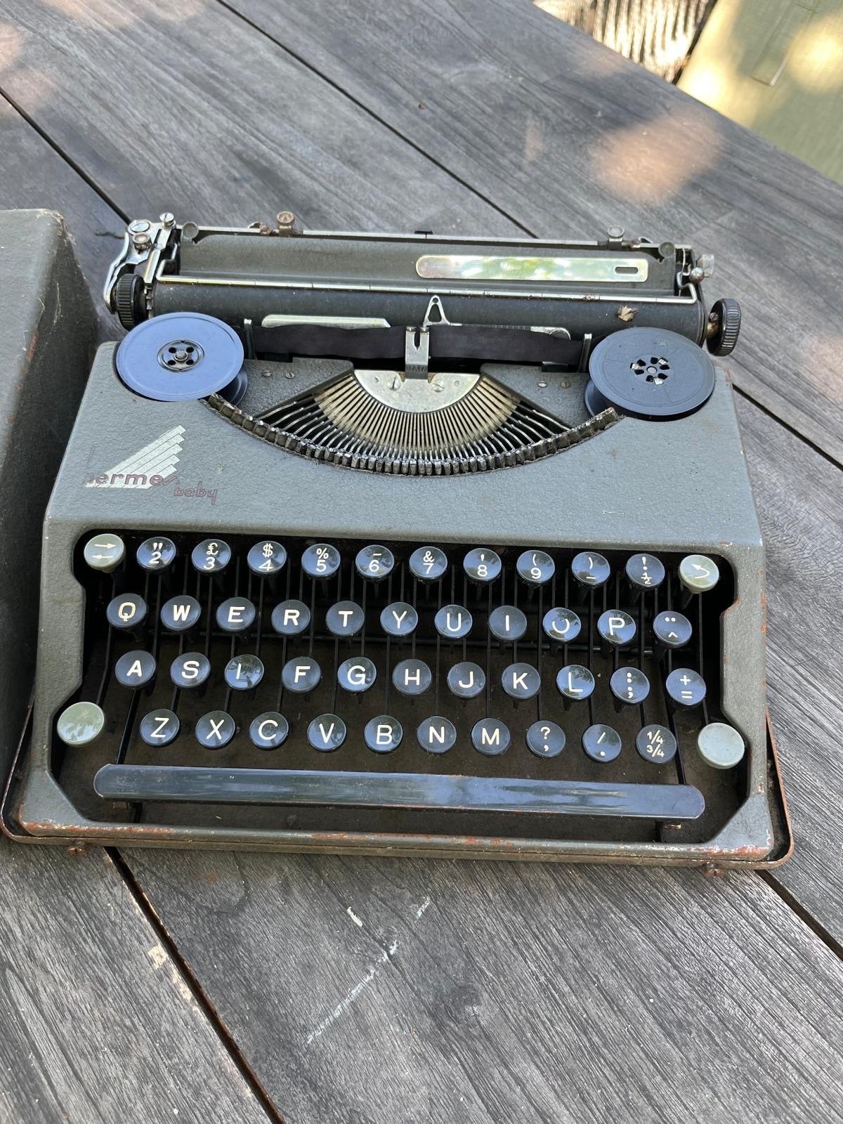 Vintage Hermes Baby typemachine, Ophalen, Gebruikt