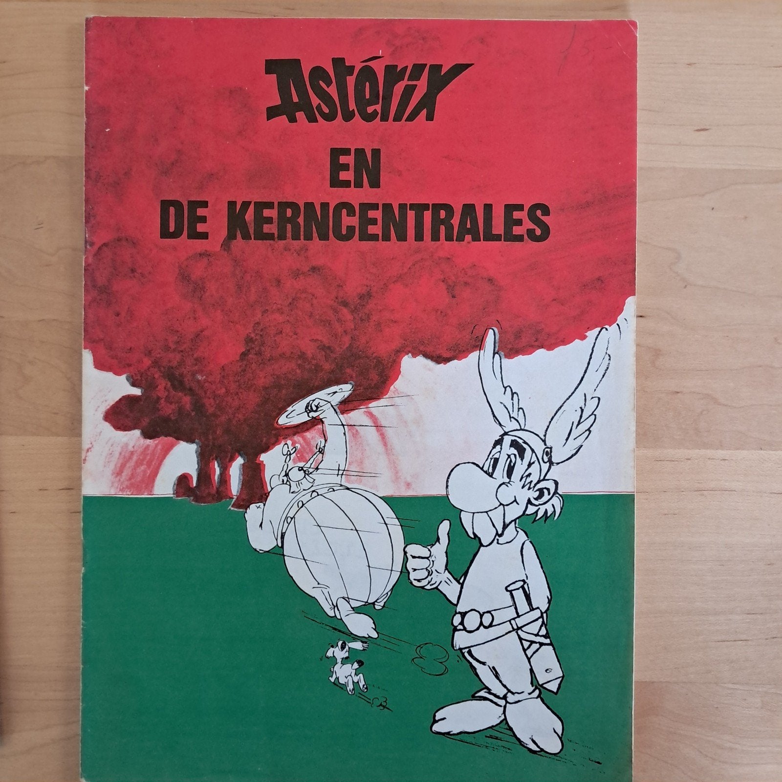 Asterix en de Kerncentrales - Zeldzaam Stripboek, Eén stripboek, Ophalen of Verzenden
