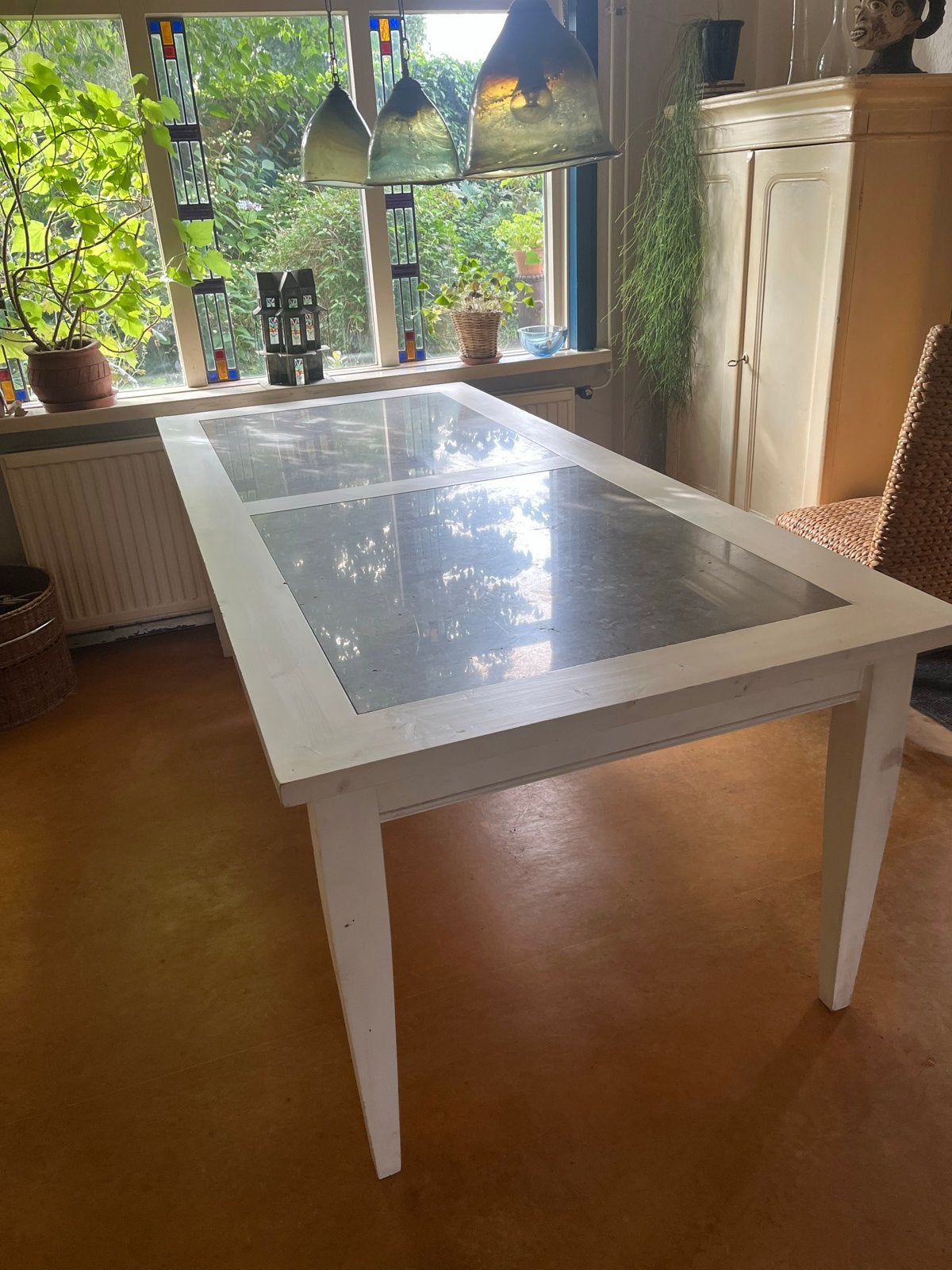 Grote houten tafel (2.20) met ingelegde natuursteen platen, Ophalen, Gebruikt, 200 cm of meer, 50 tot 100 cm