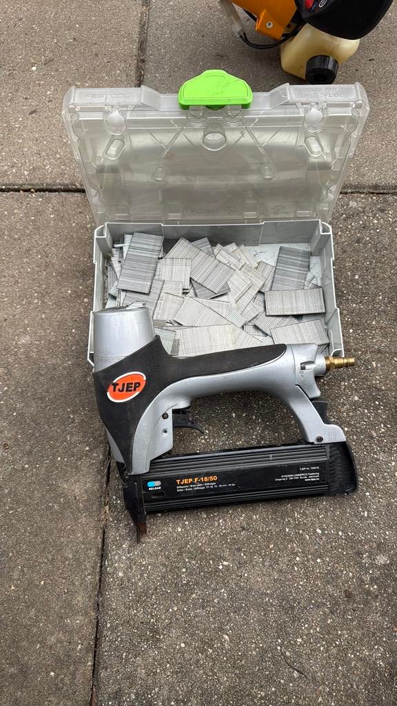 Tjep F-18/50 tacker met festool systainer T-Loc, Doe-het-zelf en Verbouw, Ophalen of Verzenden, Gebruikt