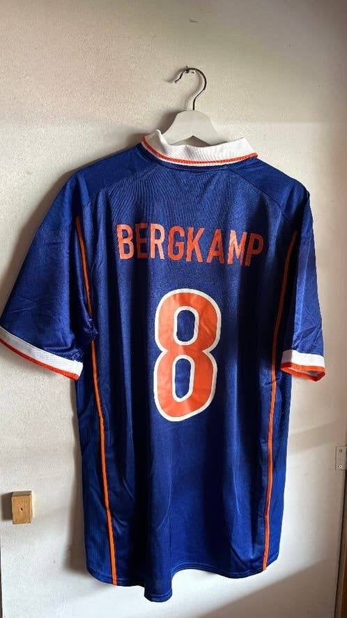Voetbal nederlandselftal bergkamp, Sport en Fitness, Maat L, Verzenden, Nieuw, Shirt