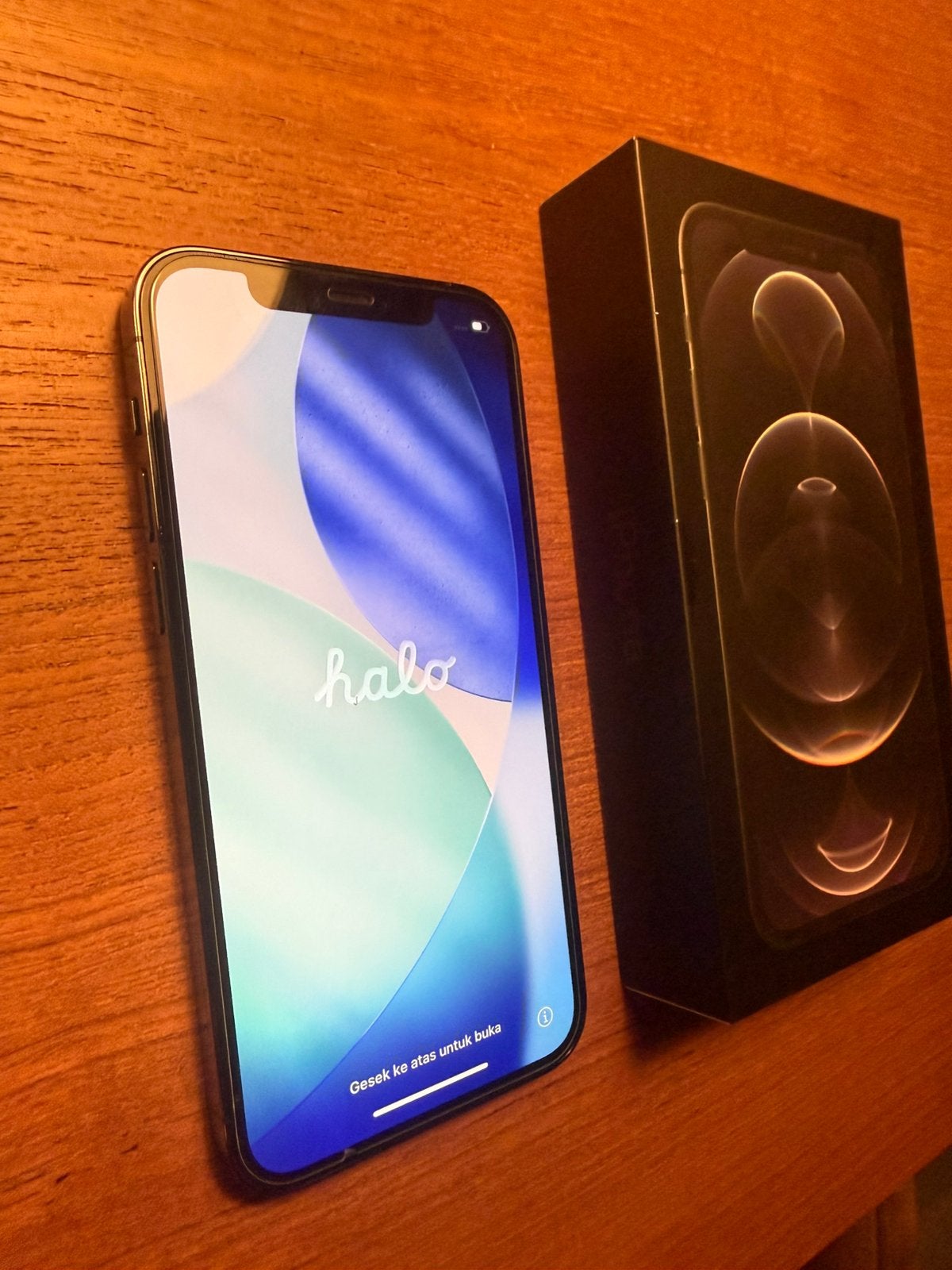 iPhone 12 Pro 256 GB - zo goed als nieuw, Telecommunicatie, 80 %, Zwart, IPhone 12 Pro, Zo goed als nieuw