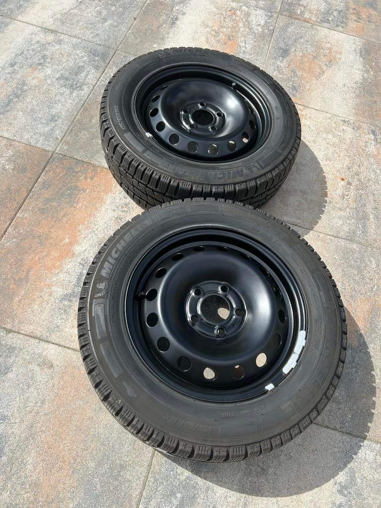 Winterset Renault Trafic 2 / Opel Vivaro 16 inch, Ophalen, 16 inch, Banden en Velgen, Winterbanden