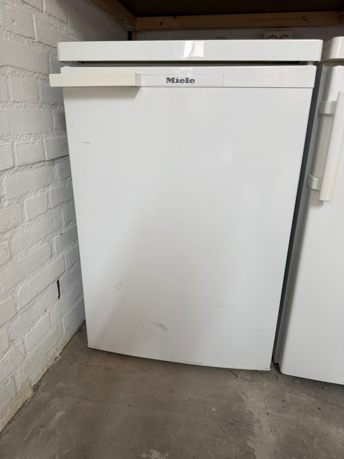 Miele K 12010 S-2 Koelkast - Tafelmodel, 154L, 150 tot 200 liter, 45 tot 60 cm, Ophalen, 85 tot 120 cm
