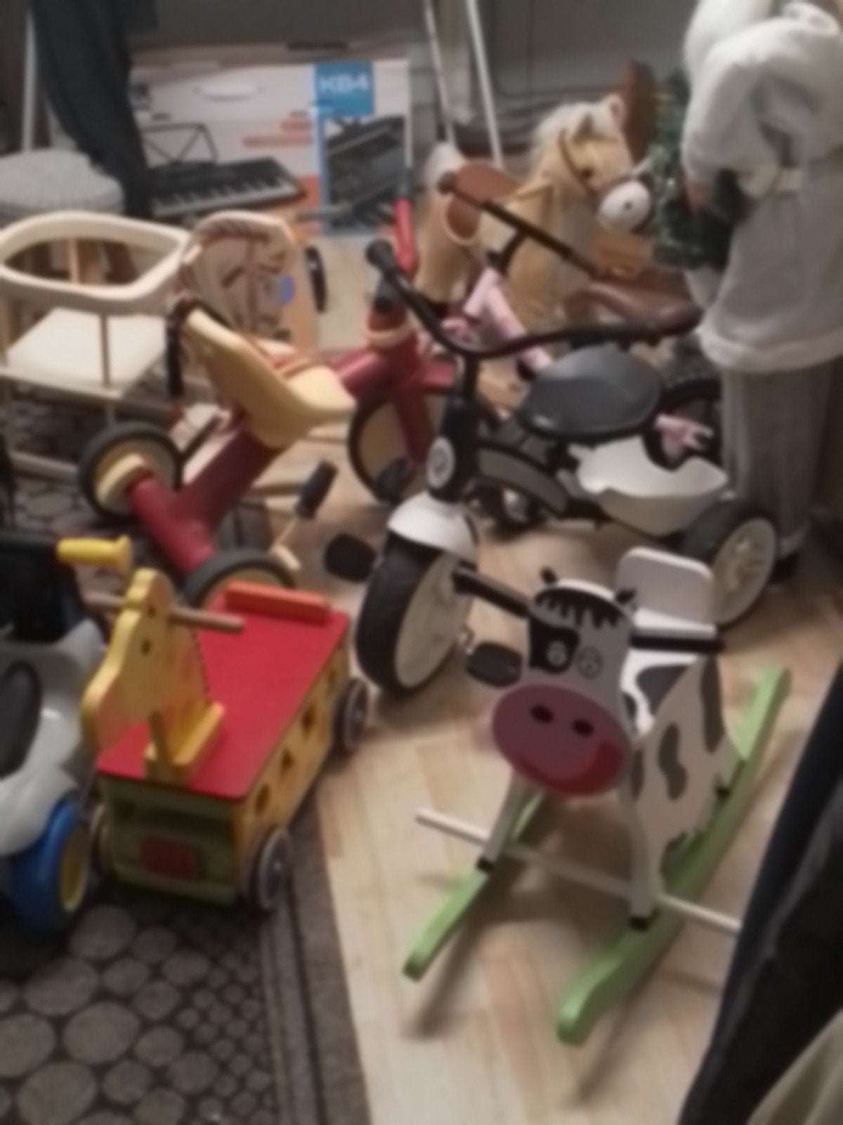 Leuke fietsjes, loopwagens en hobbelpaarden - Zo goed, Ophalen of Verzenden, Zo goed als nieuw