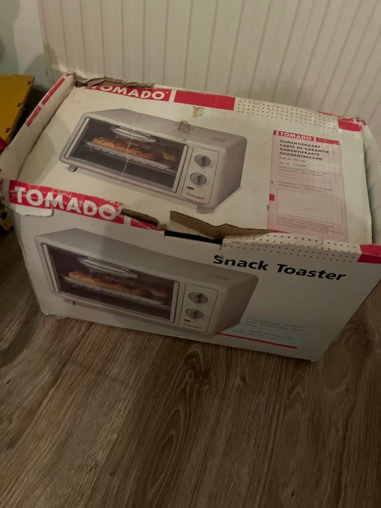 Tomado Snack Toaster, Ophalen, Minder dan 45 cm, Nieuw, Oven met grill