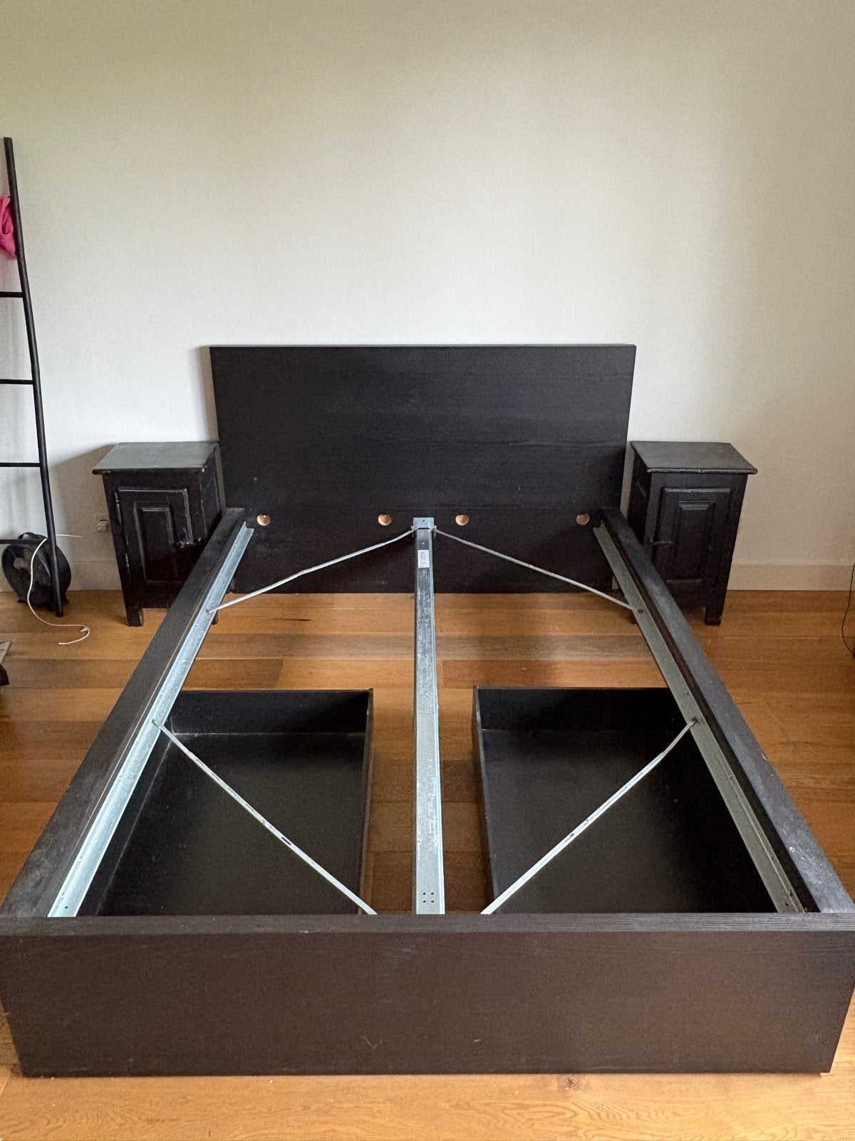 IKEA Bed 140x200, Ophalen, Gebruikt, Zwart, Tweepersoons