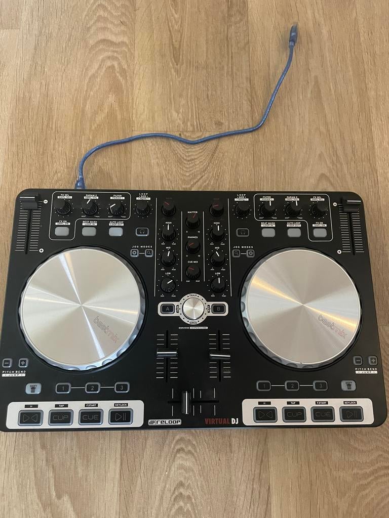 Reloop Beatmix DJ Controller - Zo goed als nieuw, Ophalen of Verzenden, Zo goed als nieuw, Dj-set, Reloop