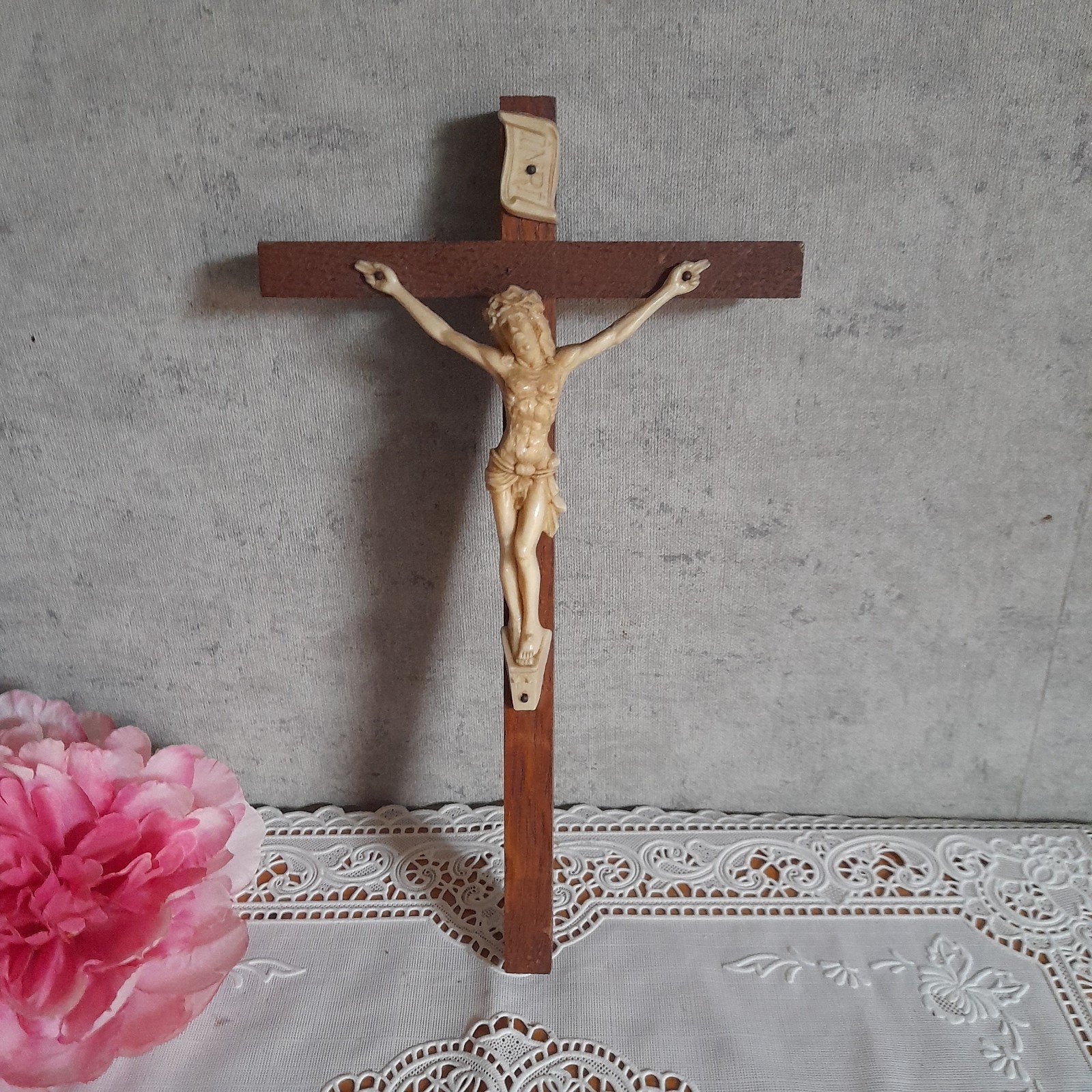 Houten kruis met Jezus, Antiek en Kunst, Ophalen of Verzenden