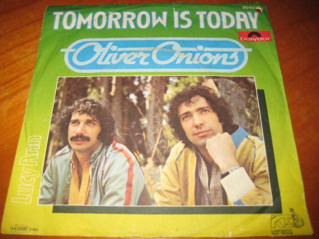 Oliver Onions: Tomorrow is today, Ophalen of Verzenden, Zo goed als nieuw, Pop
