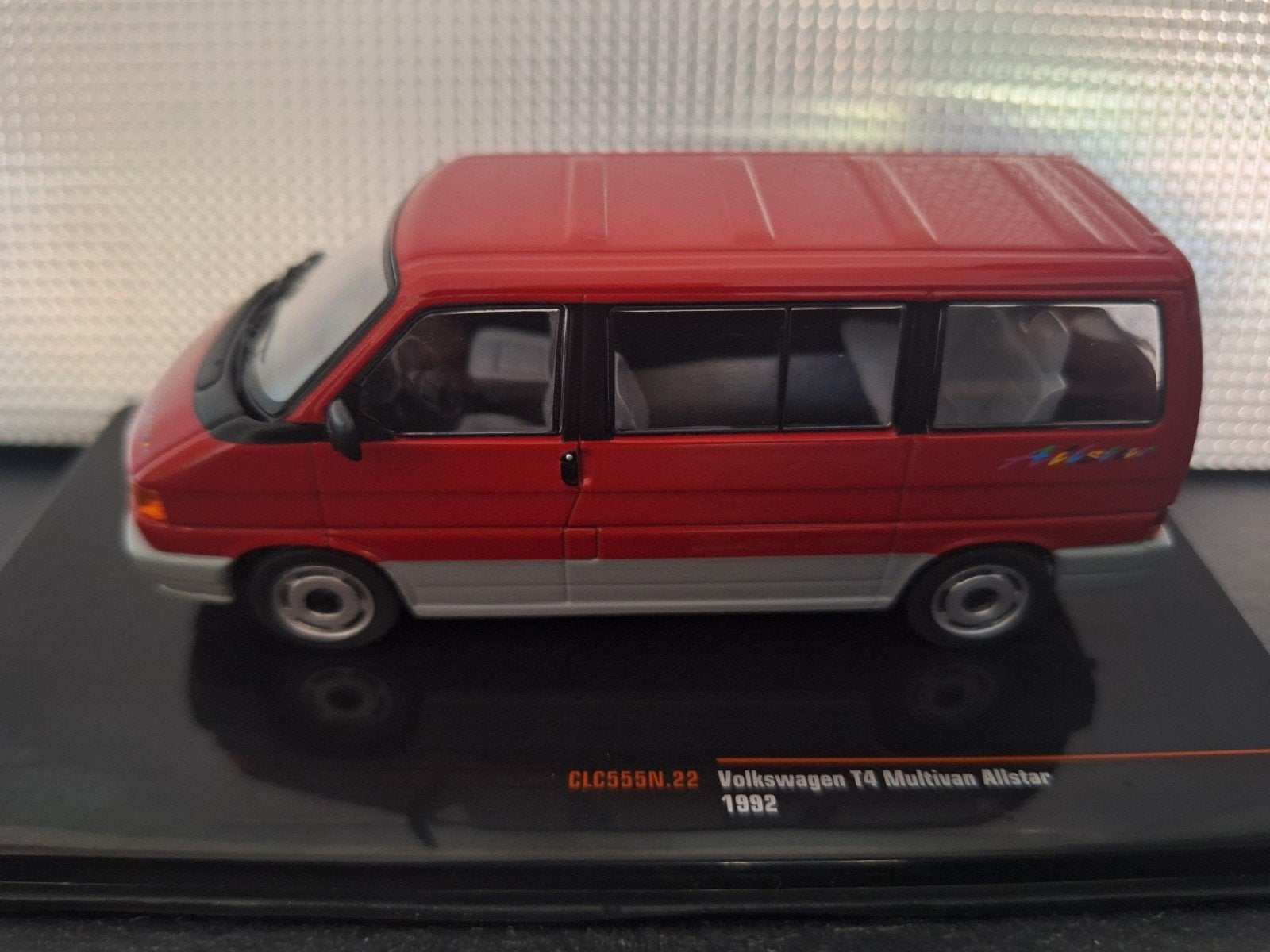 Volkswagen T4 1990 Schaal 1:43, Overige merken, IXO, IXO, Nieuw