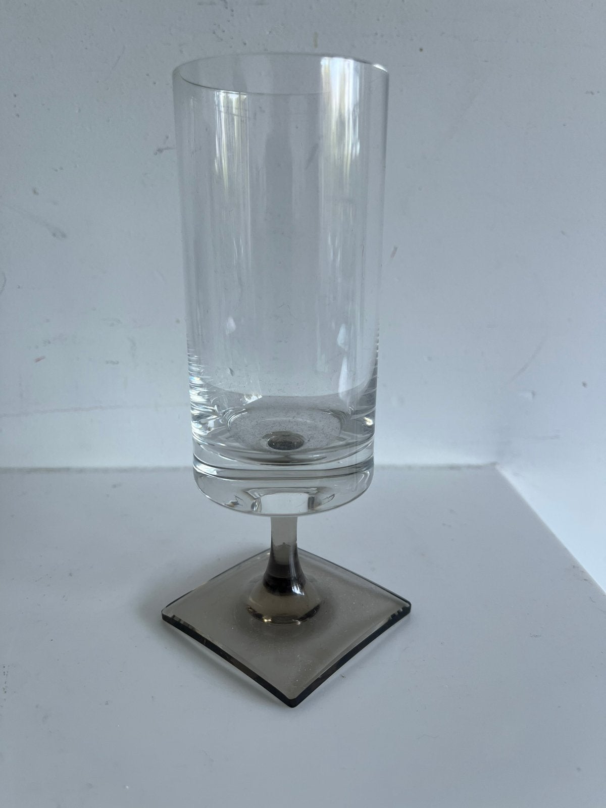 GEORGE BUTLER JENSEN. —  LINEAR SMOKE. (4).—  BERLIN., Antiek en Kunst, Antiek | Glas en Kristal, Ophalen of Verzenden