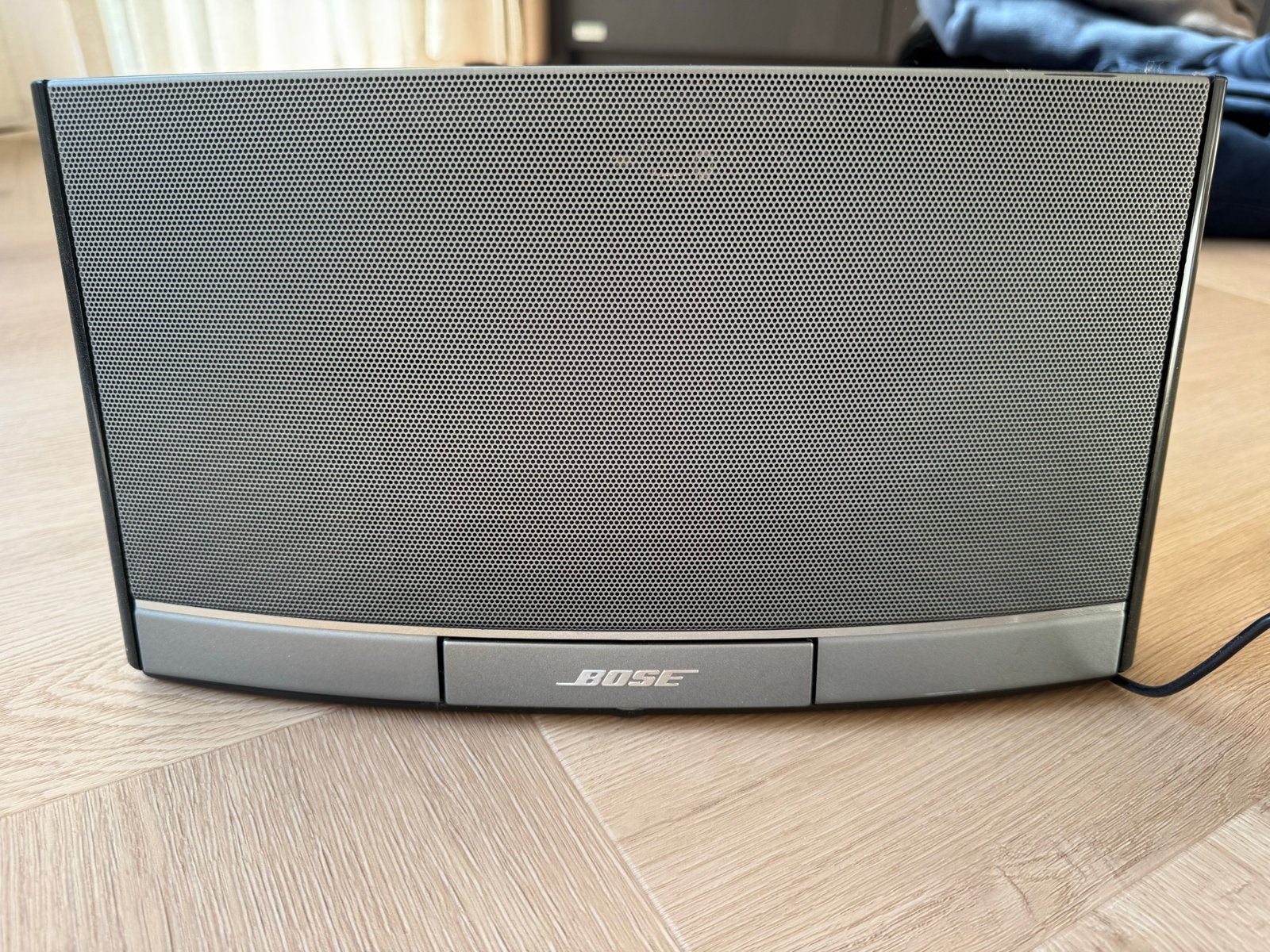 Bose SoundDock Digital Music System - Grijs incl bluetooth, Gebruikt, Inclusief oplader, Ophalen of Verzenden, Draagbare speaker