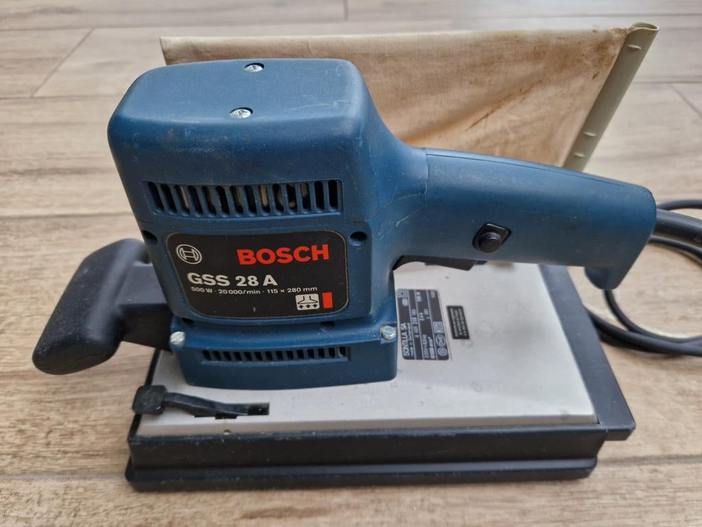 Bosch GSS 28 A Vlakschuurmachine - 500W, Ophalen of Verzenden, Gebruikt, Minder dan 600 watt, Vlakschuurmachine