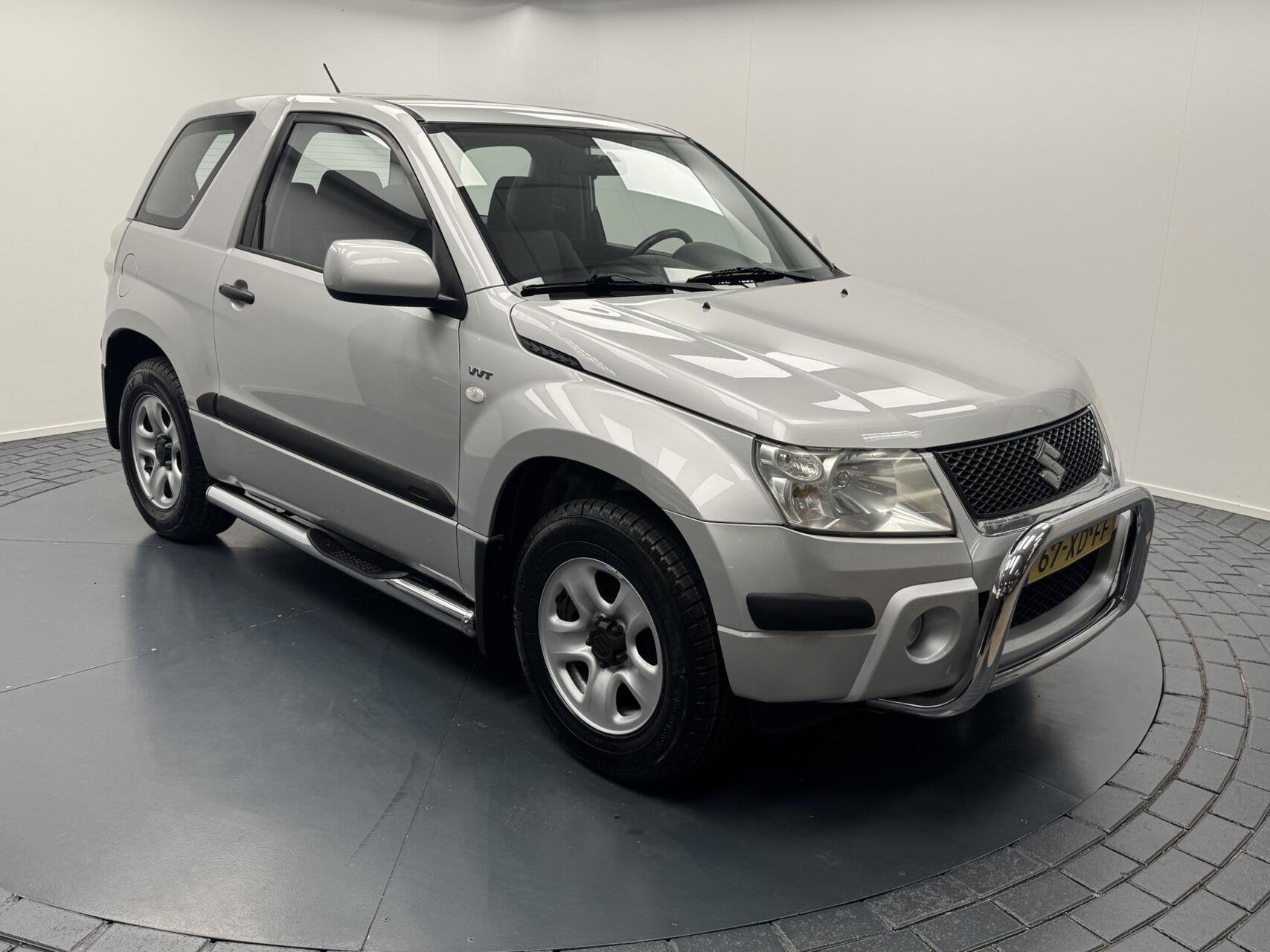 Suzuki Grand Vitara 1.6i-16V 4x4 Airco-Elek.ramen-Elek.spieg, Auto's, Suzuki, 1345 kg, Gebruikt, Huisgarantie, 4 cilinders