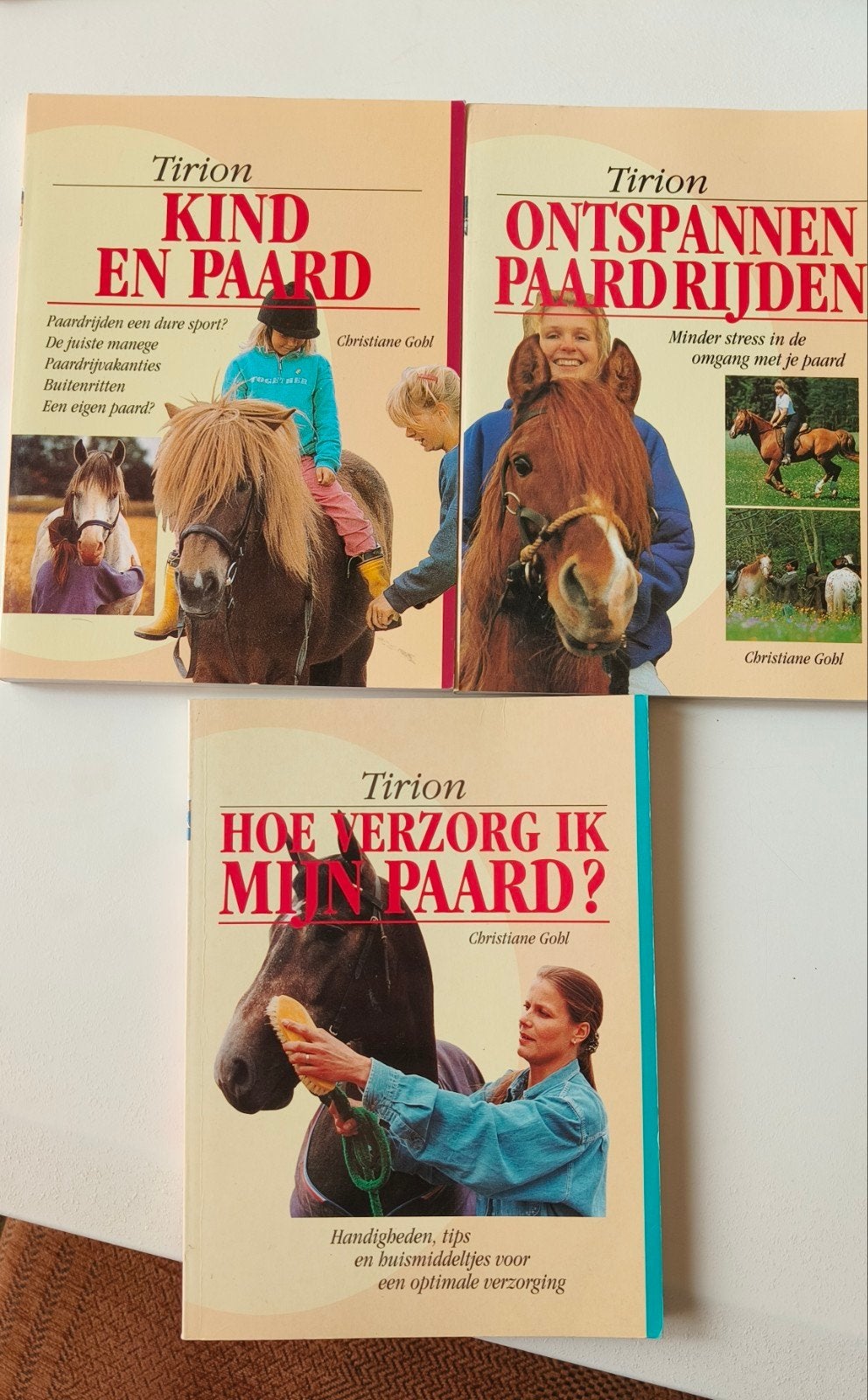 3 paardenboeken van Tirion, Ophalen of Verzenden, Paarden of Pony's
