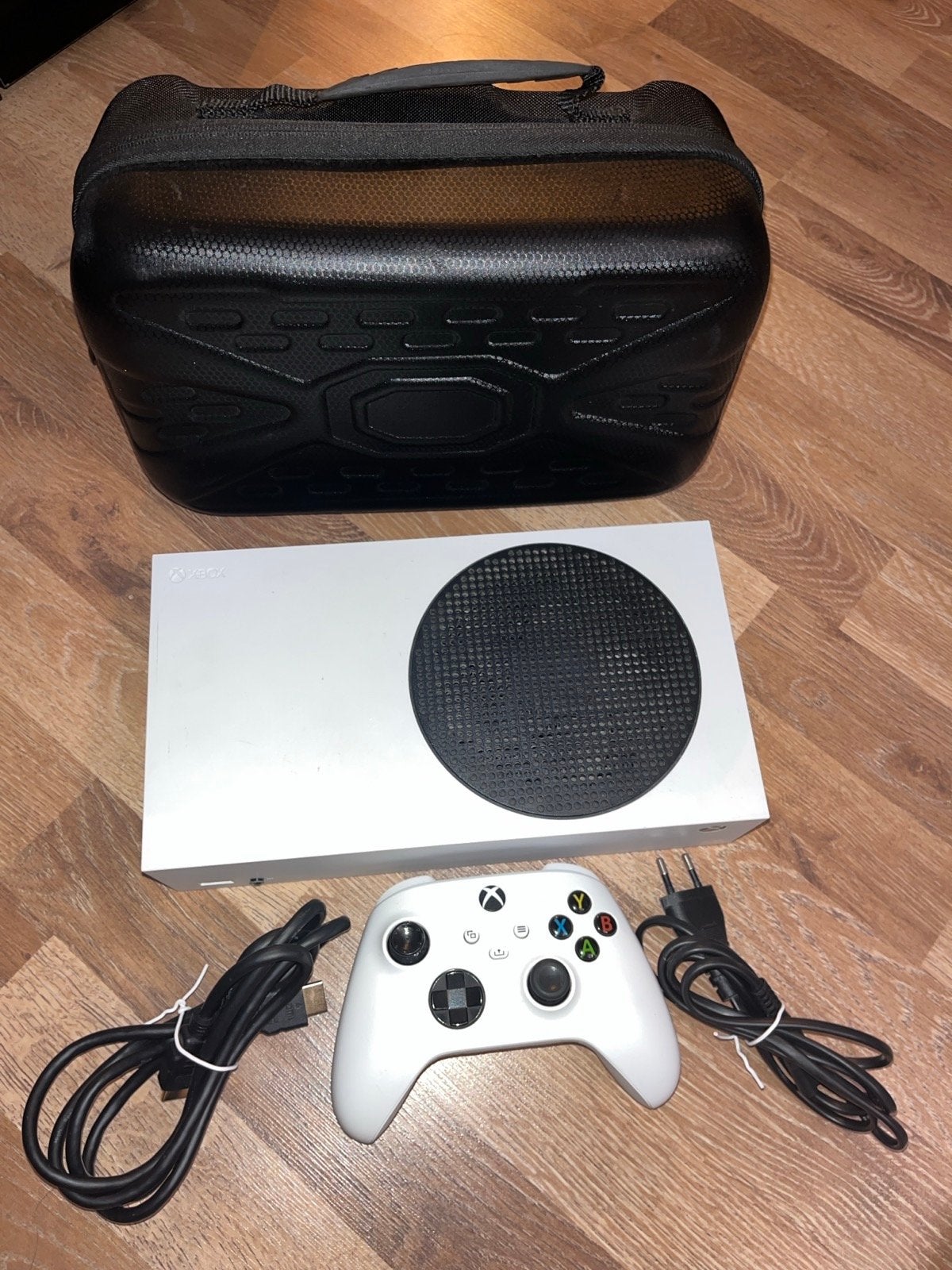 Xbox Series S 512GB met controller tas - Manitor -wandhouder, Ophalen of Verzenden, Zo goed als nieuw, Xbox Series S