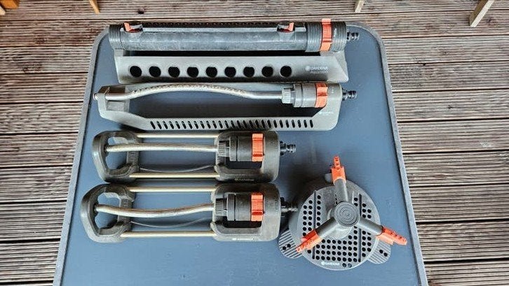 Gardena Zwenksproeier en andere sproeiers, Ophalen of Verzenden, Gebruikt, Zwenksproeier