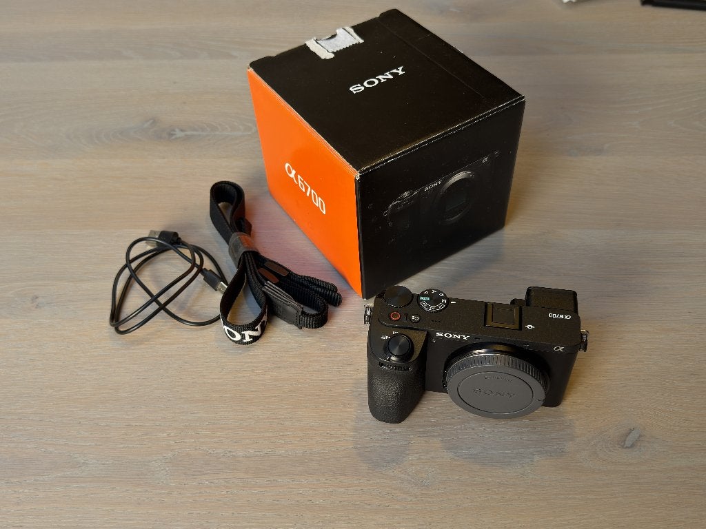 Sony A6700 Z.G.A.N, Compact, 26 Megapixel, Ophalen of Verzenden, Zo goed als nieuw