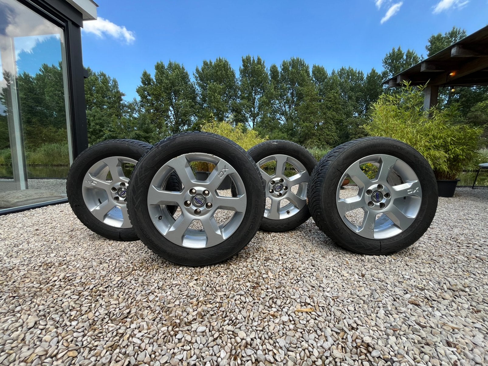 Banden en velgen, Auto-onderdelen, Banden en Velgen, Ophalen, Banden en Velgen, 17 inch, 235 mm