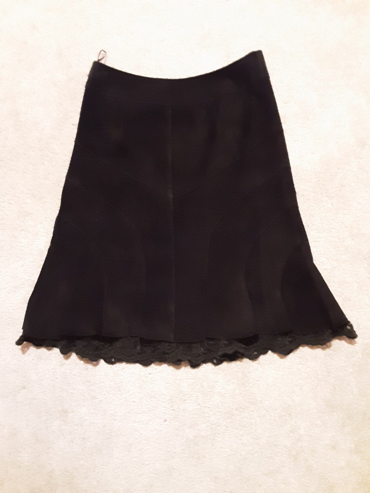 Zwarte suède rok in maat 36 met voering is echt leder., Kleding | Dames, Rokken, Zwart, Arma, Ophalen of Verzenden, Zo goed als nieuw