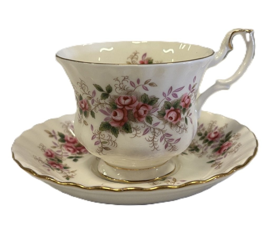 Royal Albert Lavender Rose kop en schotel, bone china, Gebruikt, Niet bekend (tweedehands product), Klassiek, Ophalen of Verzenden