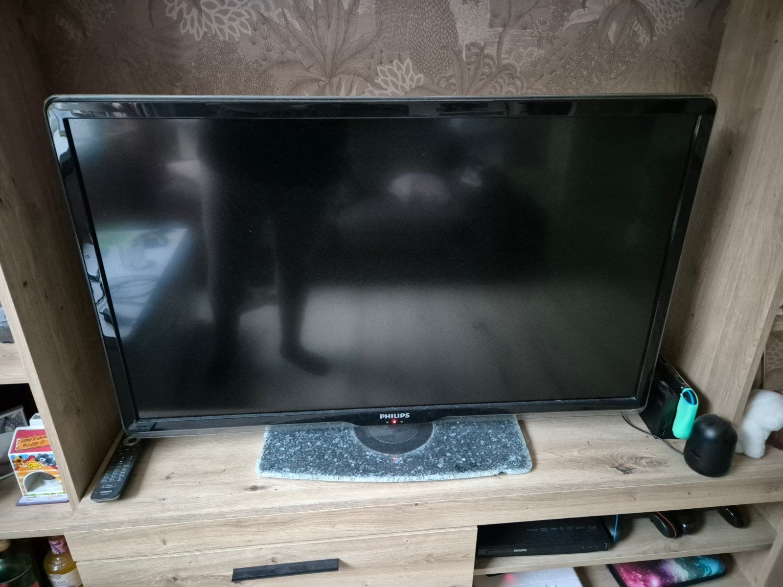 Philips Ambilight 42 inch TV, Ophalen, Philips, Gebruikt, 50 Hz