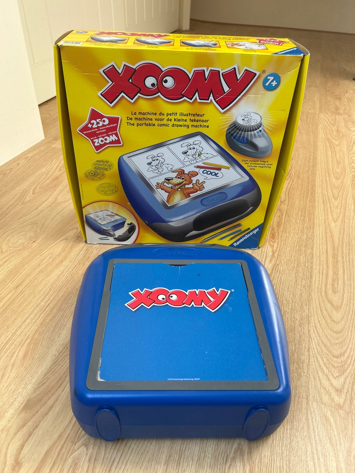 Xoomy Ravensburger tekentafel met zoomfunctie, Ophalen of Verzenden, Gebruikt, Knutselen, Met licht