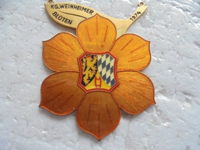 KG WEINHEIMER BLUTEN 1974, Verzenden, Overige materialen