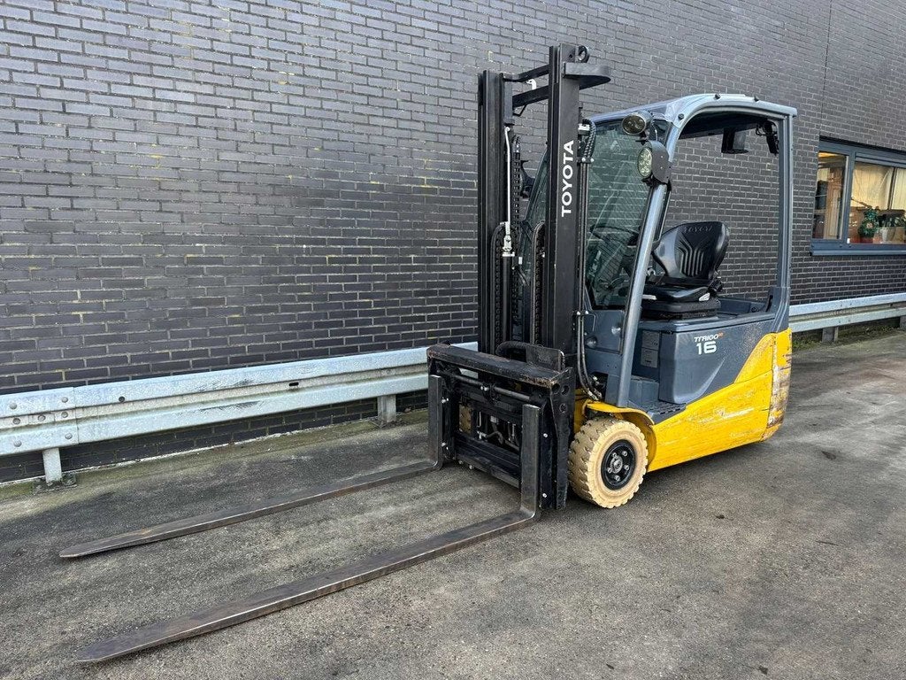 Toyota - 2018 - 8-FBE-16-T - 3.3M Duplex, Free-Lift, Side-Sh, Elektrisch, Heftruck, Toyota