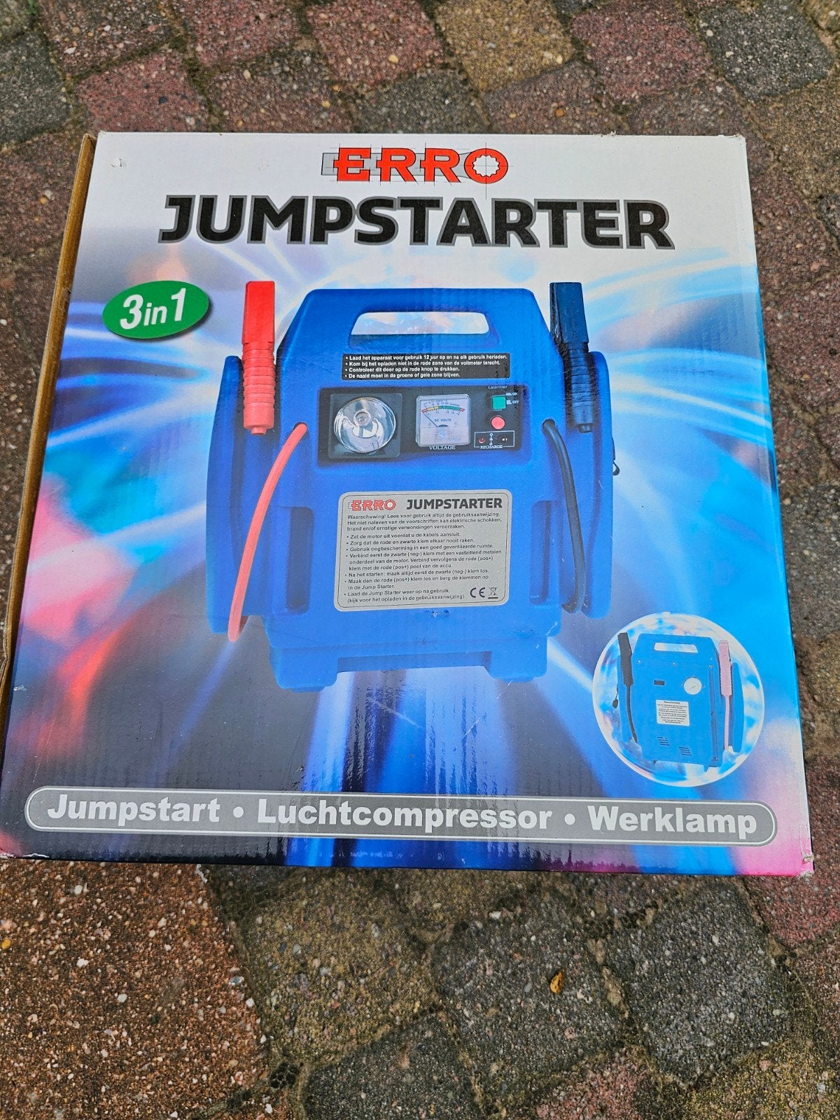 ERRO Jumpstarter 3-in-1: Jumpstart, Compressor, Werklamp, Ophalen, Nieuw