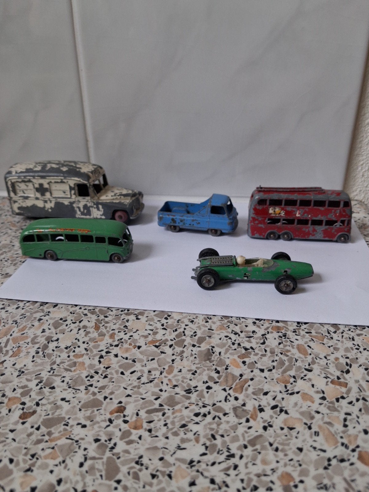 5 Vintage Speelgoedauto's: Dinky Toys, Lesney, Bestbox, Ophalen of Verzenden, Gebruikt
