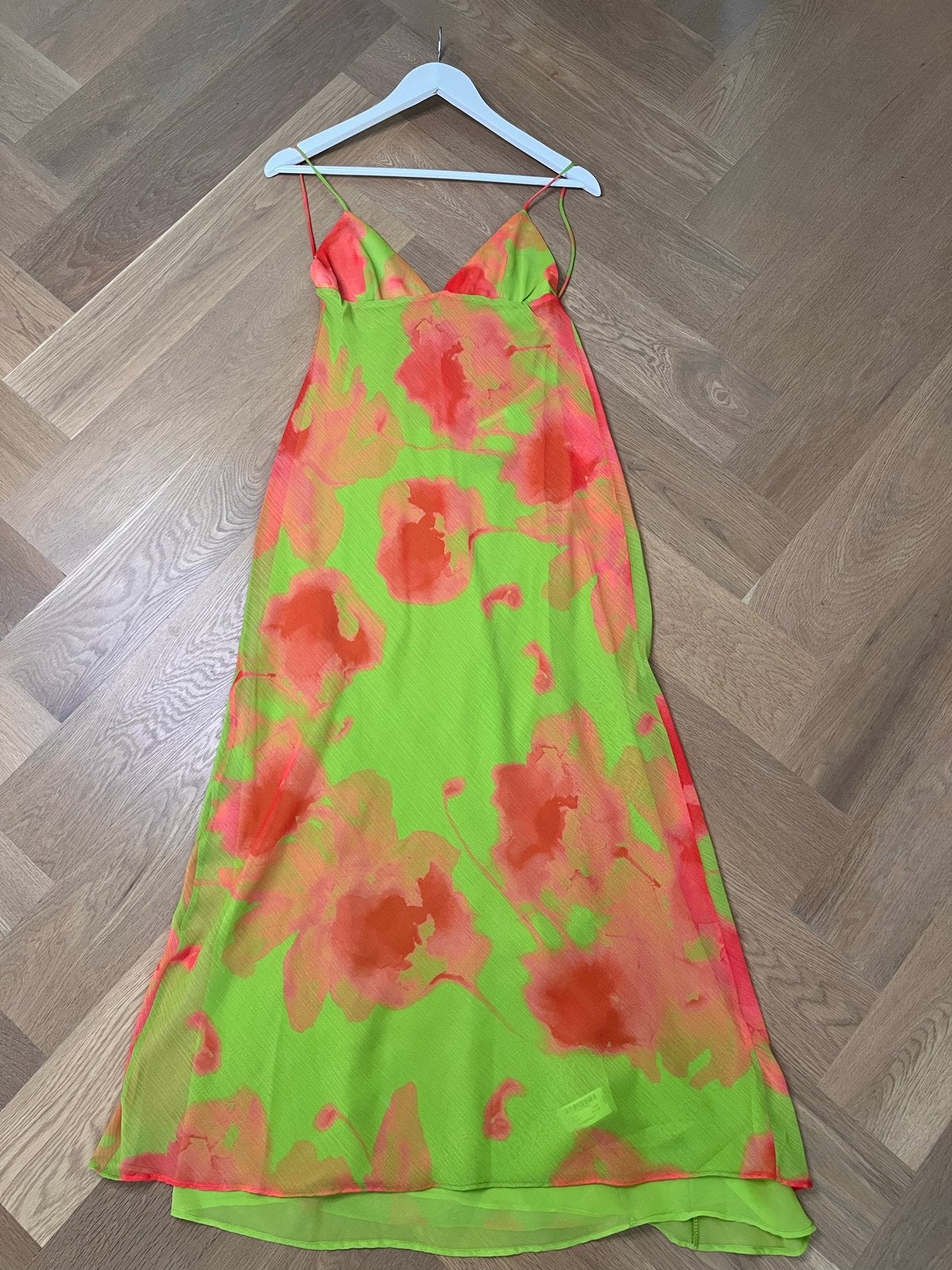 Zara Bloemenprint Maxi Jurk - Neon Groen & Oranje, Maat 38/40 (M), Verzenden, Zo goed als nieuw, Onder de knie