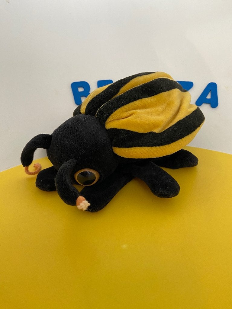 K2607 beleduc handpop insect tor geel zwart, Ophalen of Verzenden, Zo goed als nieuw, Overige typen