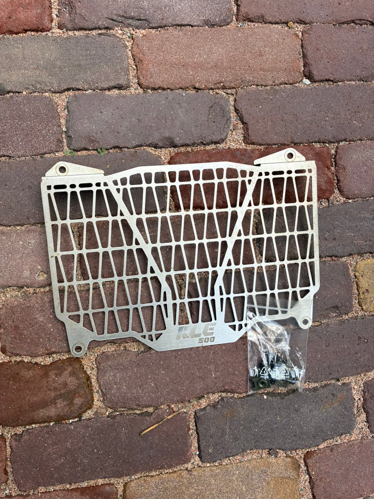 Kawasaki KLE500 2026 originele radiateur beschermer, Motoren, Ophalen of Verzenden, Gebruikt