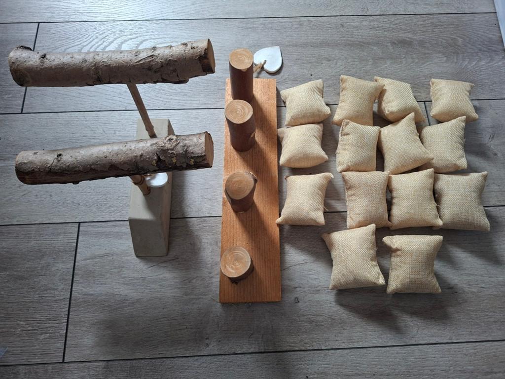 Sieraden displays en kussentjes, Hobby en Vrije tijd, Kralen en Sieraden maken, Ophalen of Verzenden, Overige typen