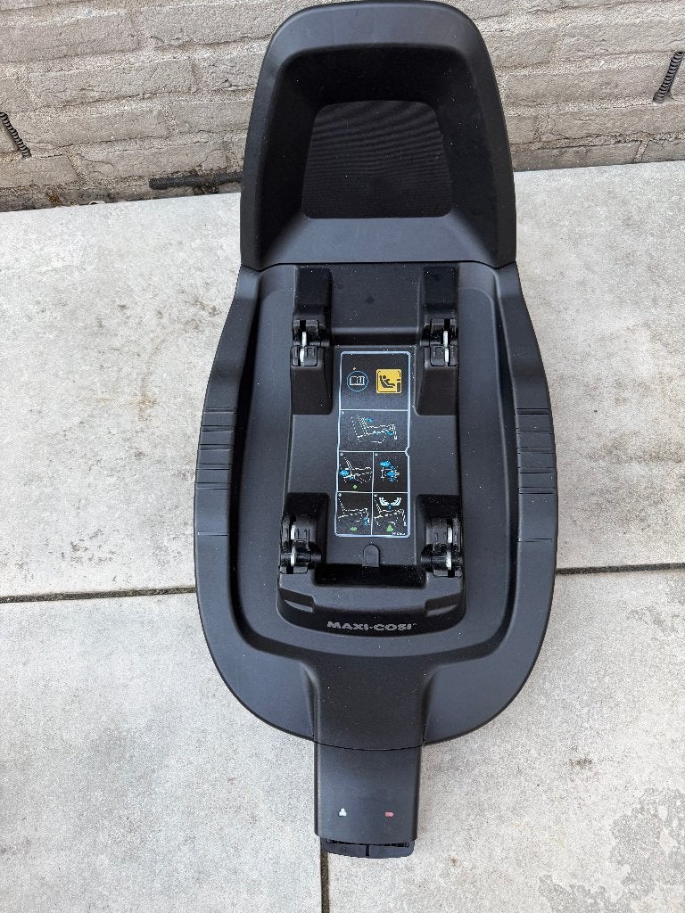 Maxi-Cosi IsoFix Base met Autostoeltje & Connectors, Ophalen, Gebruikt, Afneembare rugleuning, Isofix