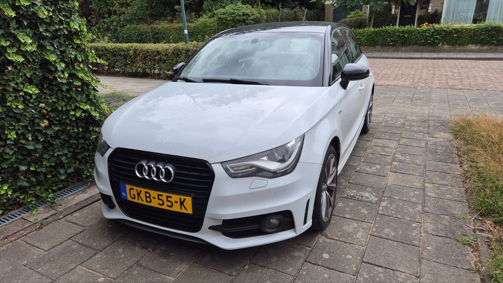 Audi A1 1.2 Tfsi 63KW SB 2013 Wit, Voorwielaandrijving, A1, Zwart, 4 cilinders