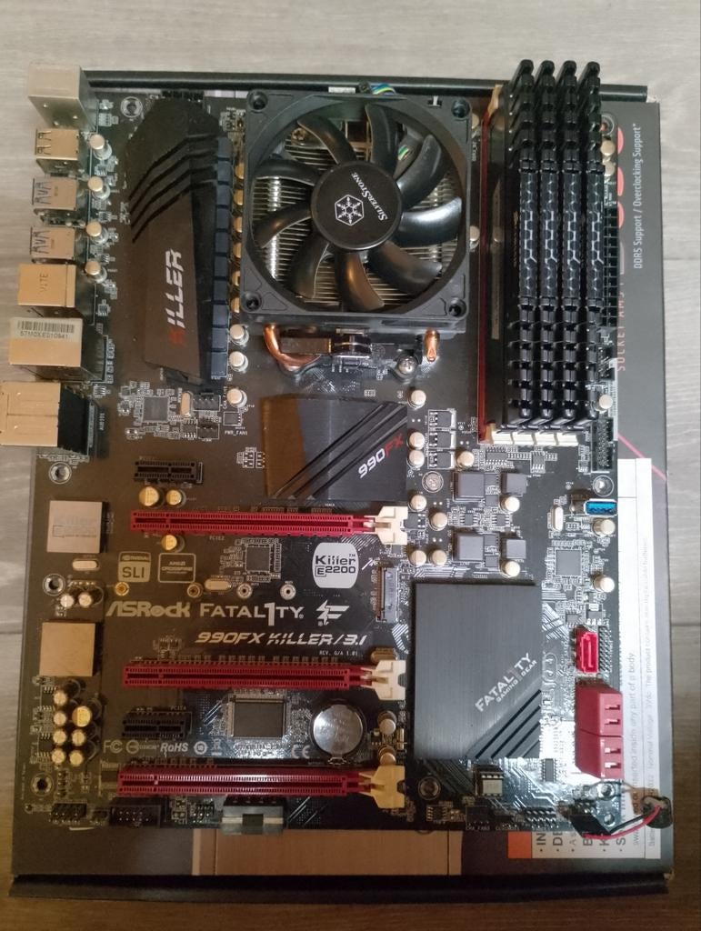 Asrock moederbord fx990, Ophalen of Verzenden, Zo goed als nieuw, DDR3