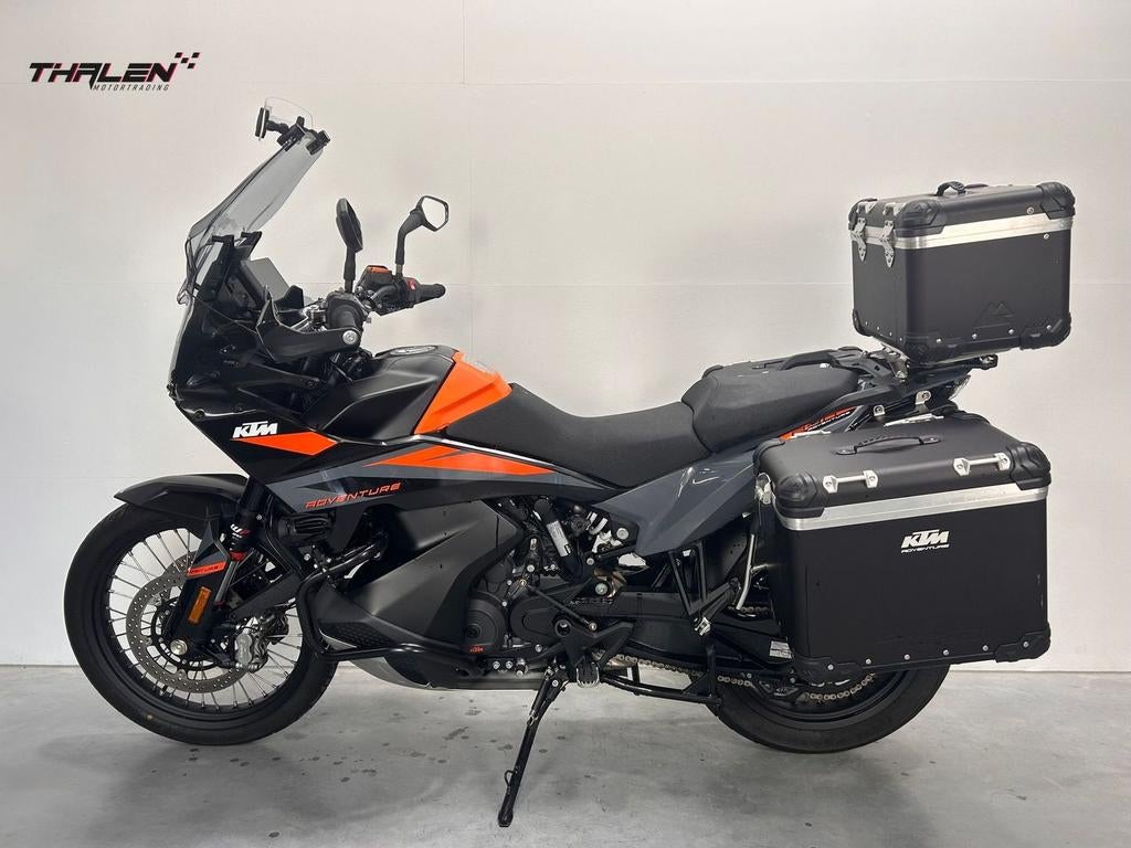 KTM 890 ADVENTURE Tech Pack + Kofferset (bj 2025) km4500, 2 cilinders, KTM, Motorrijbewijs A, Onbekend