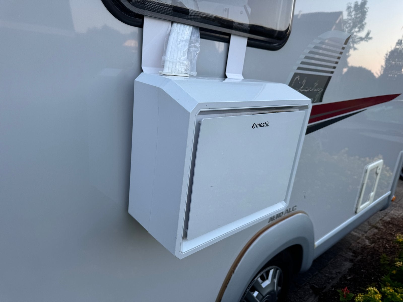 Mestic Split Airco SPA 3000 Airco voor Camper/Caravan, Ophalen, Zo goed als nieuw