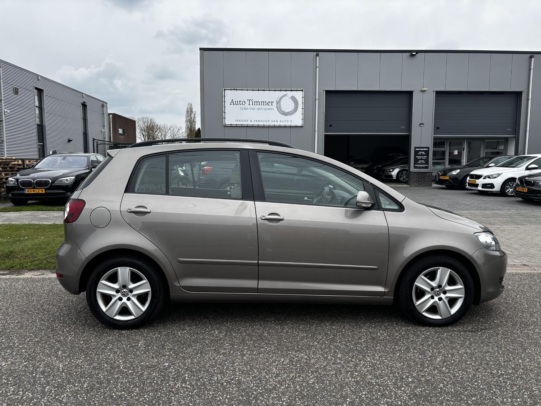 Volkswagen Golf Plus 1.4 TSI Trendline AUTOMAAT MOOIE AUTO!, Auto's, Euro 5, Stof, Gebruikt, Bruin