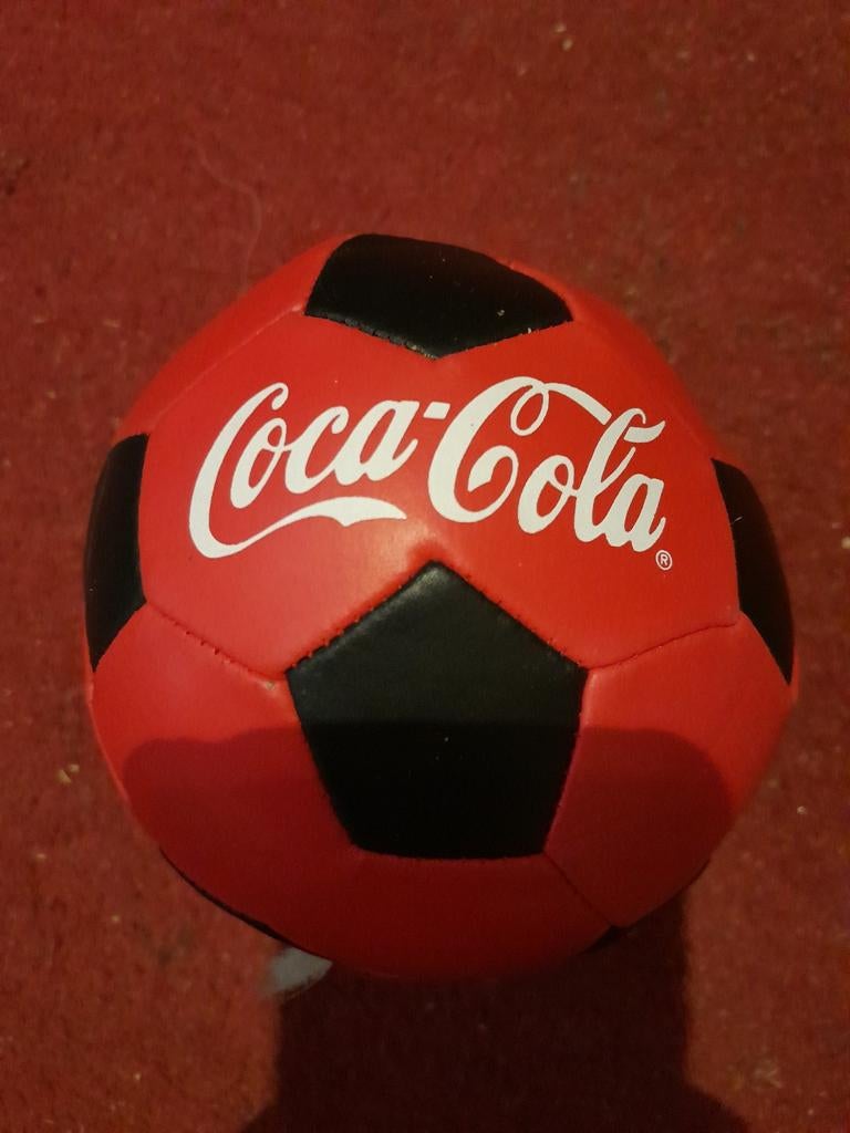 Coca-Cola voetbal met handtekening Ruud van Nistelrooij, Verzamelen, Ophalen of Verzenden, Nieuw, Buitenlandse clubs