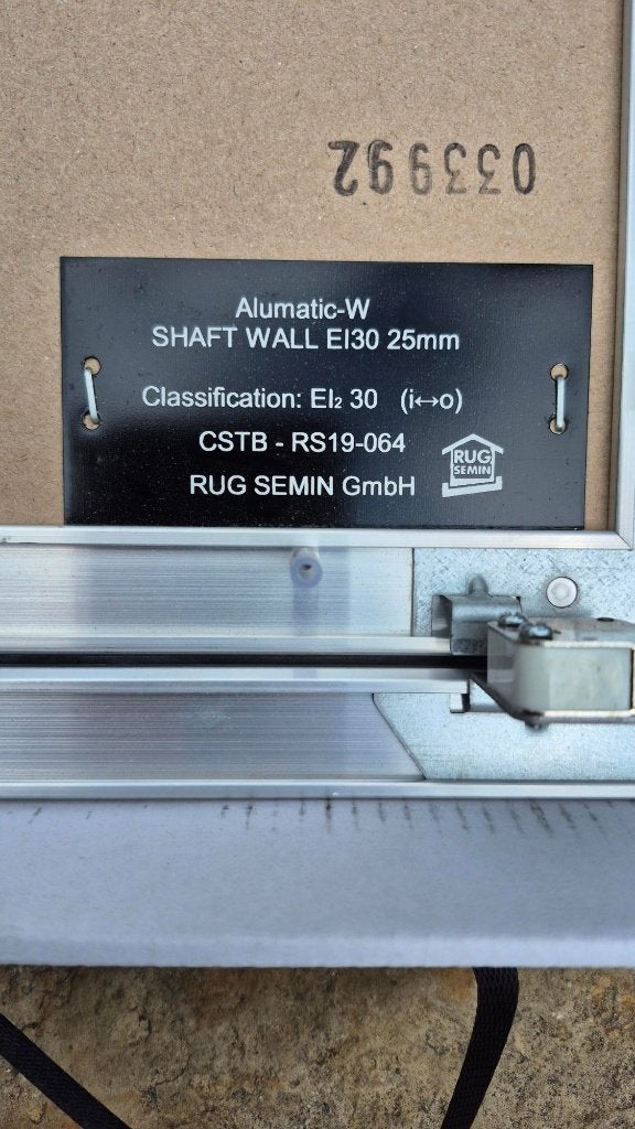 Alumatic-W Shaft Wall EI30 25mm inspectieluik, Doe-het-zelf en Verbouw, Minder dan 4 cm, Overige materialen, Nieuw, Ophalen of Verzenden