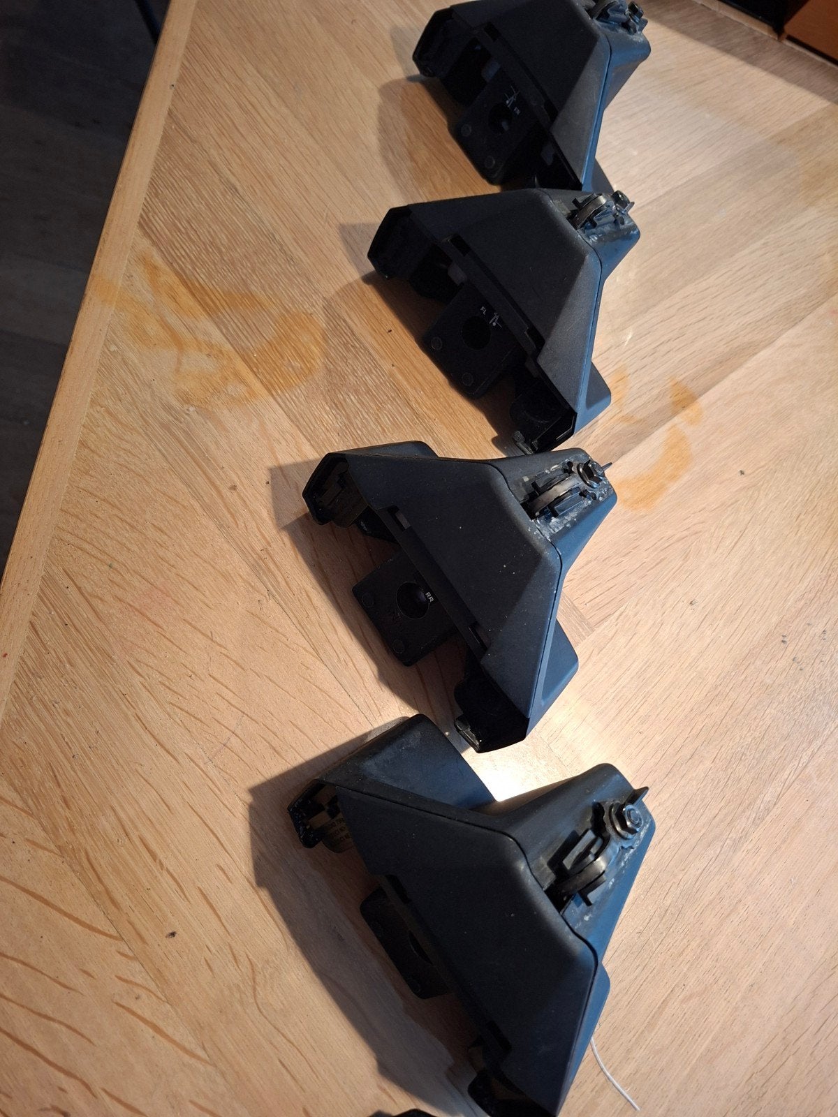 Thule Clamp 7105 Voetenset voor Dakdragers, Ophalen of Verzenden, Gebruikt