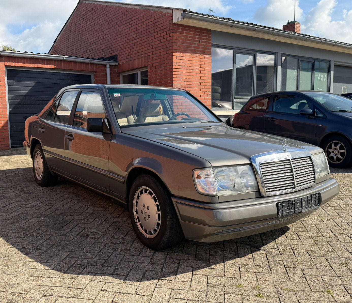 Mercedes Benz 300D W124 1987 Belastingvrij Oldtimer, foto 6