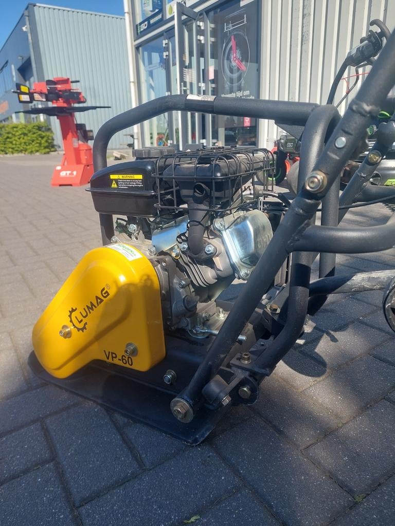 Lumag VP-60 Trilplaat - Compact en Krachtig, Ophalen, Zo goed als nieuw