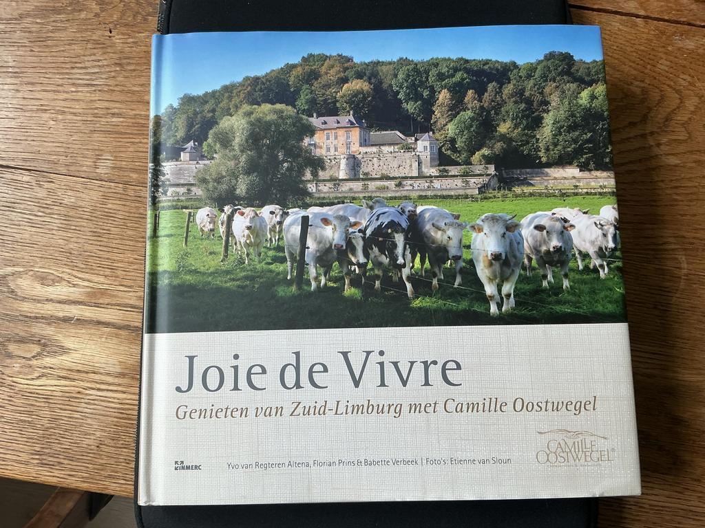 Joie de Vivre: Genieten van Zuid-Limburg met Camille Oostweg, Boeken, Kookboeken, Zo goed als nieuw, Overige typen, Nederland en België