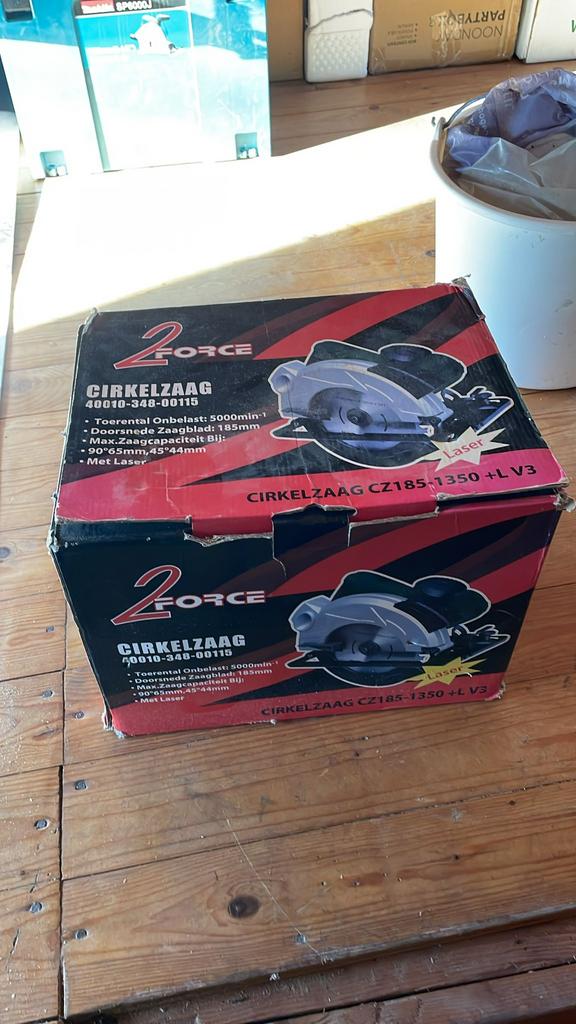 2force Cirkelzaag - gebruikt maar goed!, Doe-het-zelf en Verbouw, Ophalen, Gebruikt, Cirkelzaag, 30 tot 70 mm