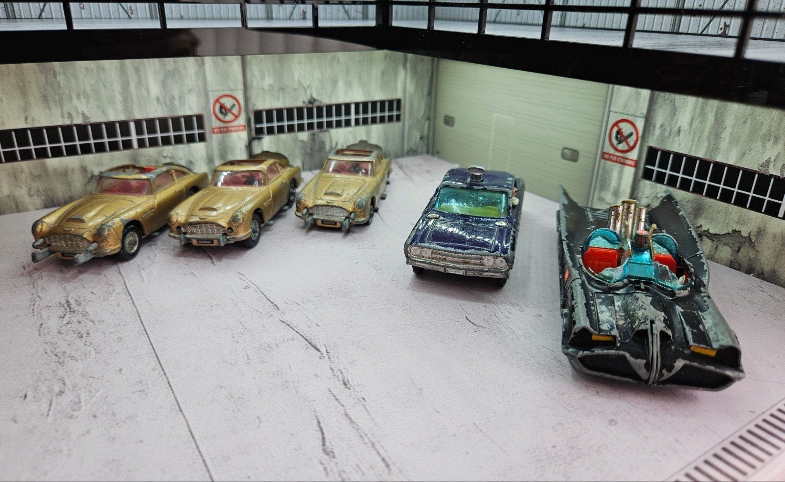 Corgi toys james bond batman the man from UNCLE, Ophalen of Verzenden, Auto, Corgi